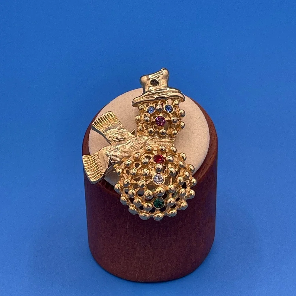 Vintage Gold Tone Snowman Brooch Pin Scarf Multi-Color Rhinestone Christmas Boho
